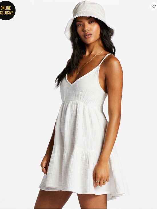 Billabong Dresses & Skirts - Billabong White Smocked Waist Sundress
